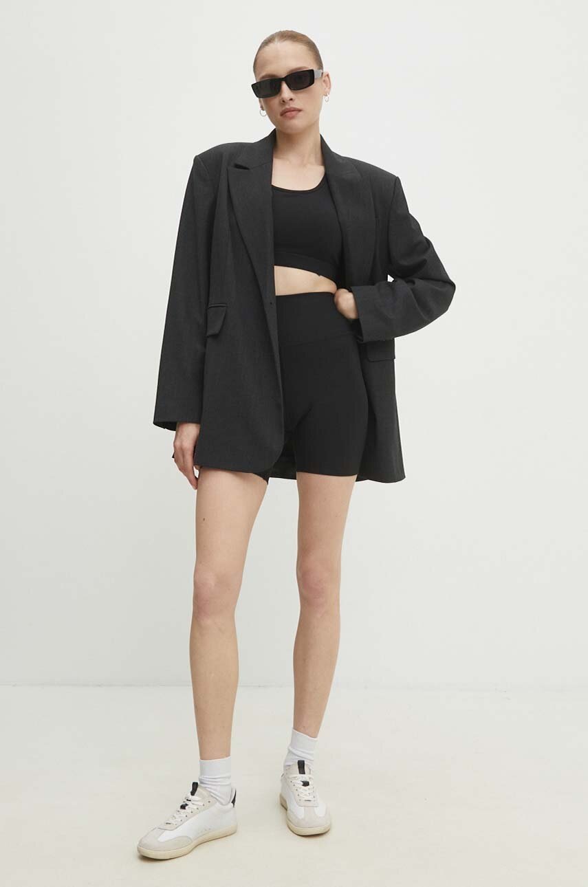 Top Answear.LAB χρώμα: μαύρο φωτογραφία