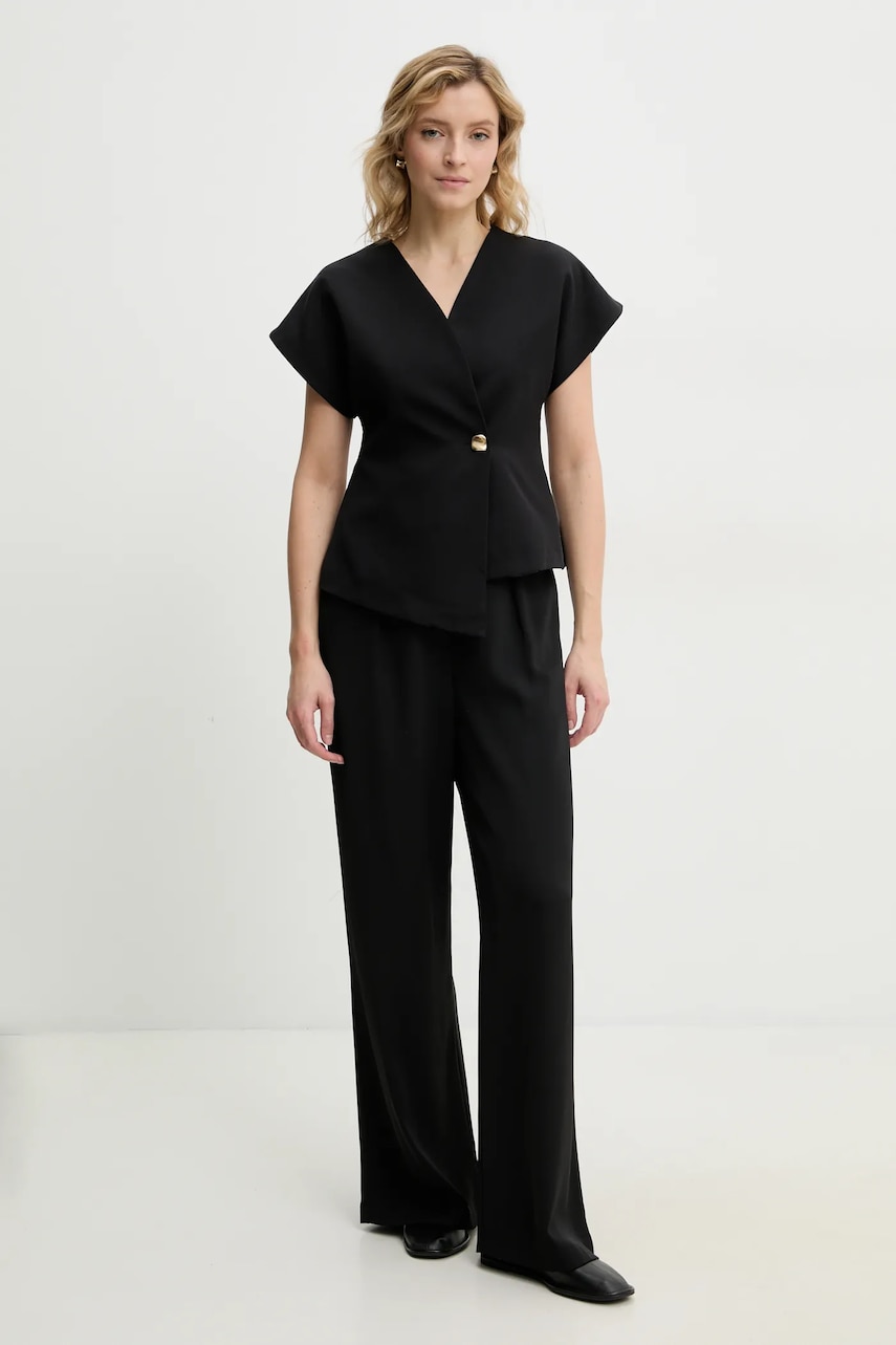 Блузка Answear.LAB женская цвет чёрный однотонная Блузка Answear.LAB женская цвет чёрный однотонная