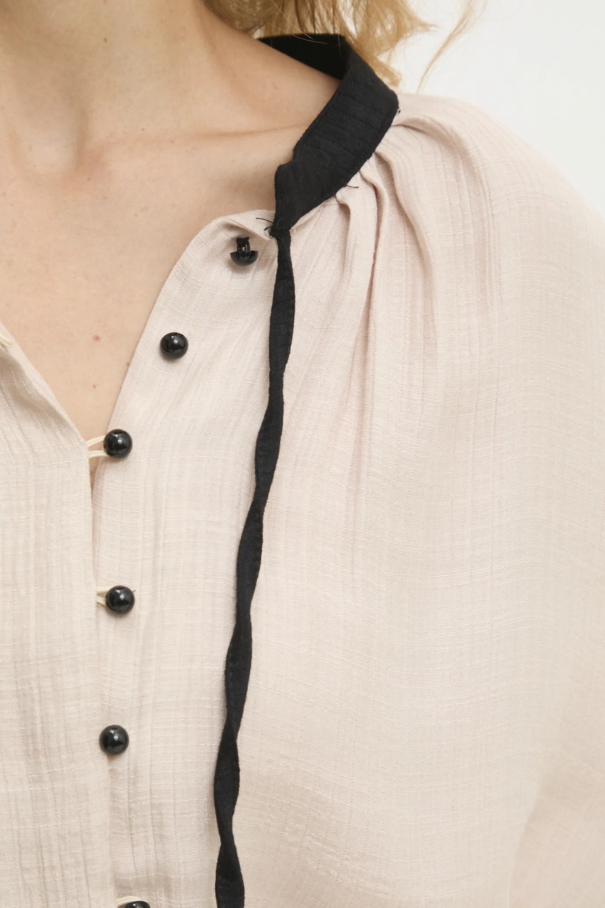 Πουκάμισο Answear.LAB χρώμα: μπεζ φωτογραφία