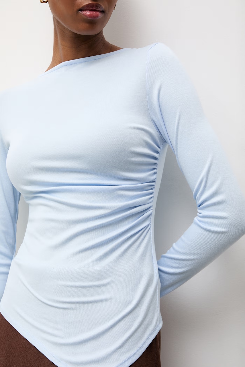 Answear.LAB asymetrická dámská halenka s viskózou