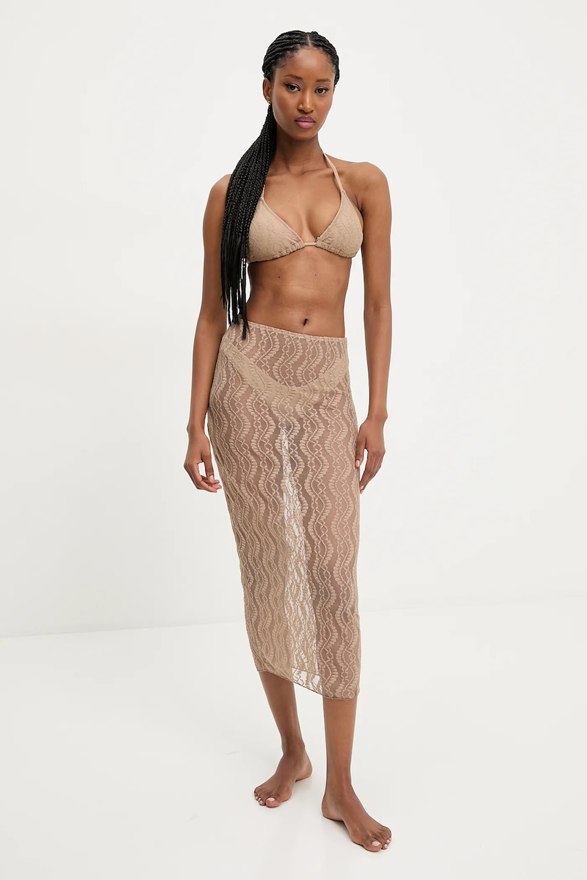 Answear Lab costum de baie din două piese și fustă culoarea bej, cupa usor rigidizata Answear Lab costum de baie din două piese și fustă culoarea bej, cupa usor rigidizata