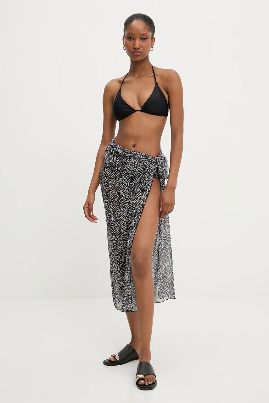Answear Lab costum de baie din doua piese culoarea negru, cupa usor rigidizata
