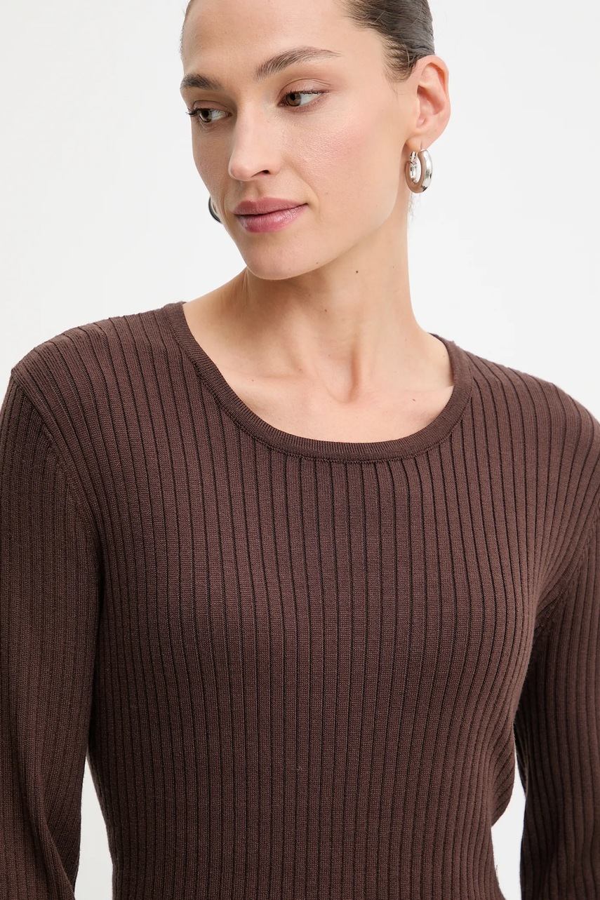 Πουλόβερ και παντελόνι Answear.LAB χρώμα: καφέ φωτογραφία