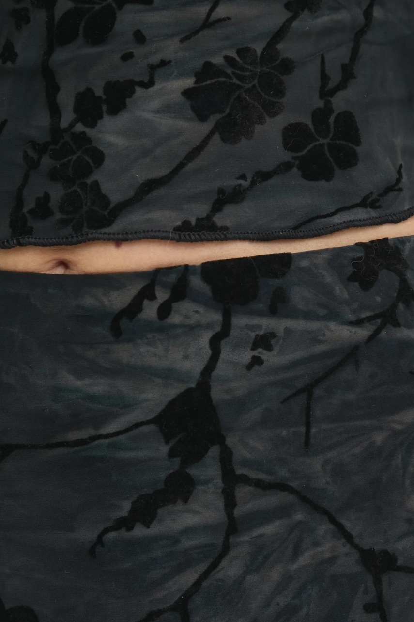 Σετ μακρυμάνικο και φούστα Answear.LAB χρώμα: μαύρο φωτογραφία