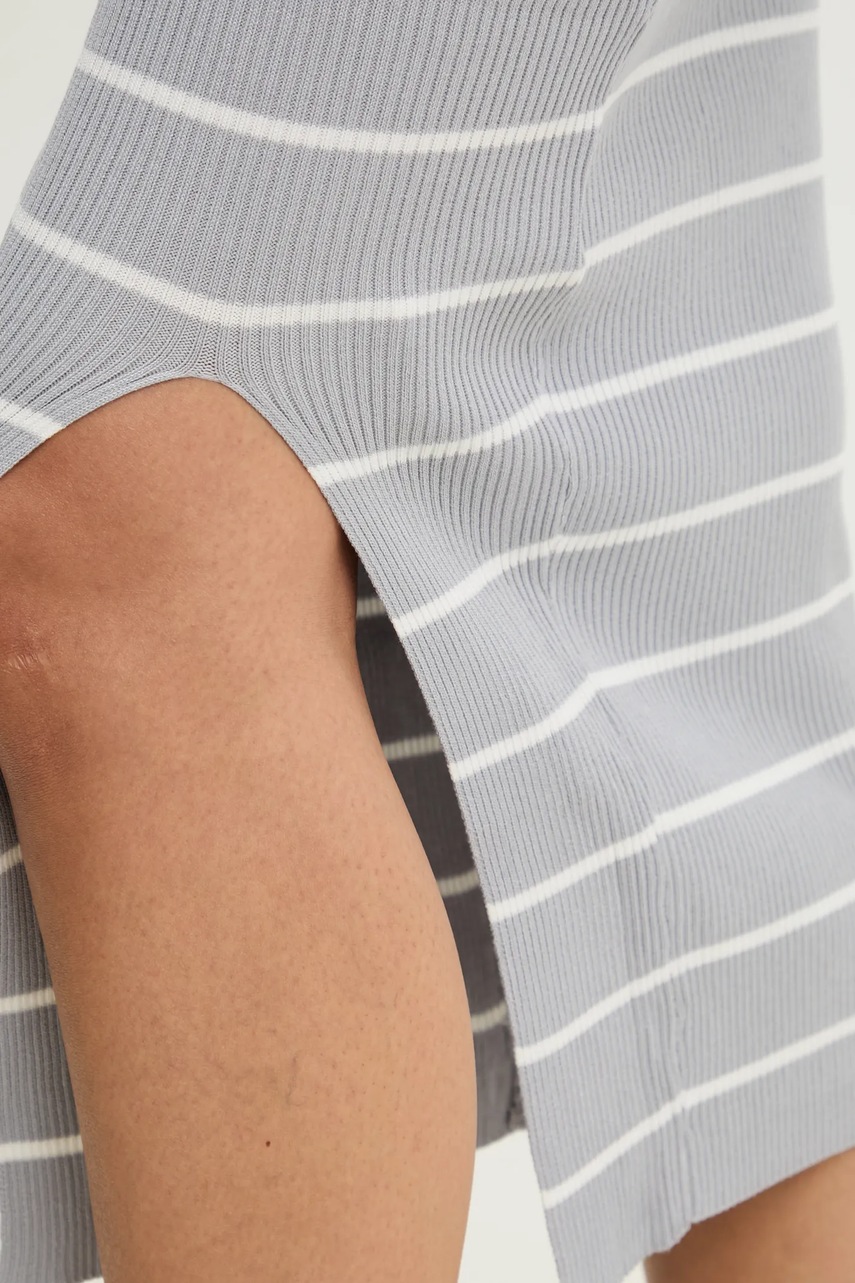 Πουλόβερ και φούστα Answear.LAB χρώμα: γκρι φωτογραφία