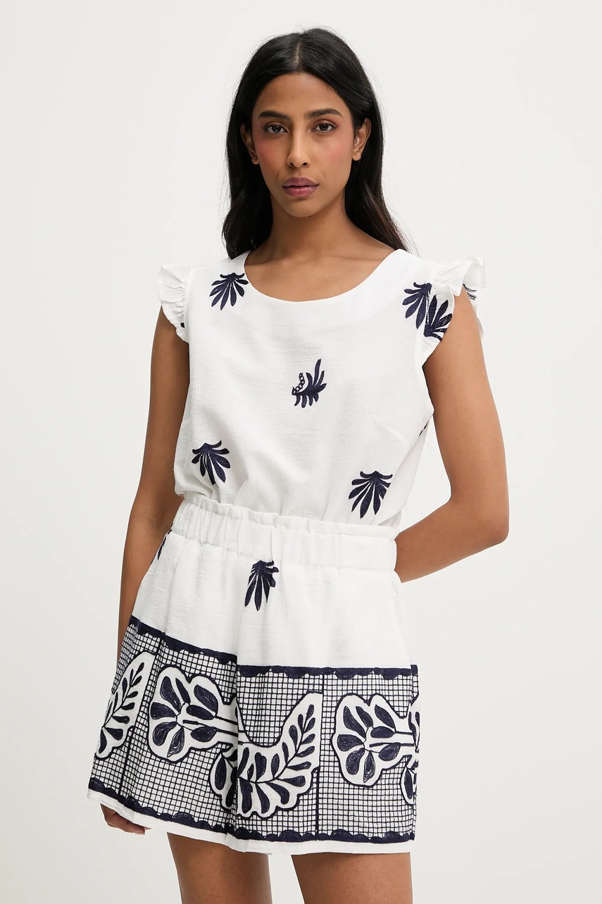 Блузка и хлопковые шорты Answear.LAB цвет белый