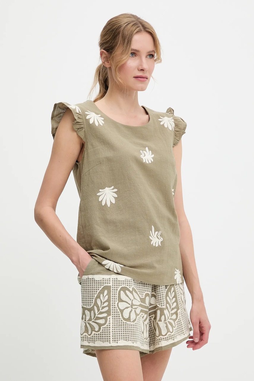 Блузка и хлопковые шорты Answear.LAB цвет зелёный
