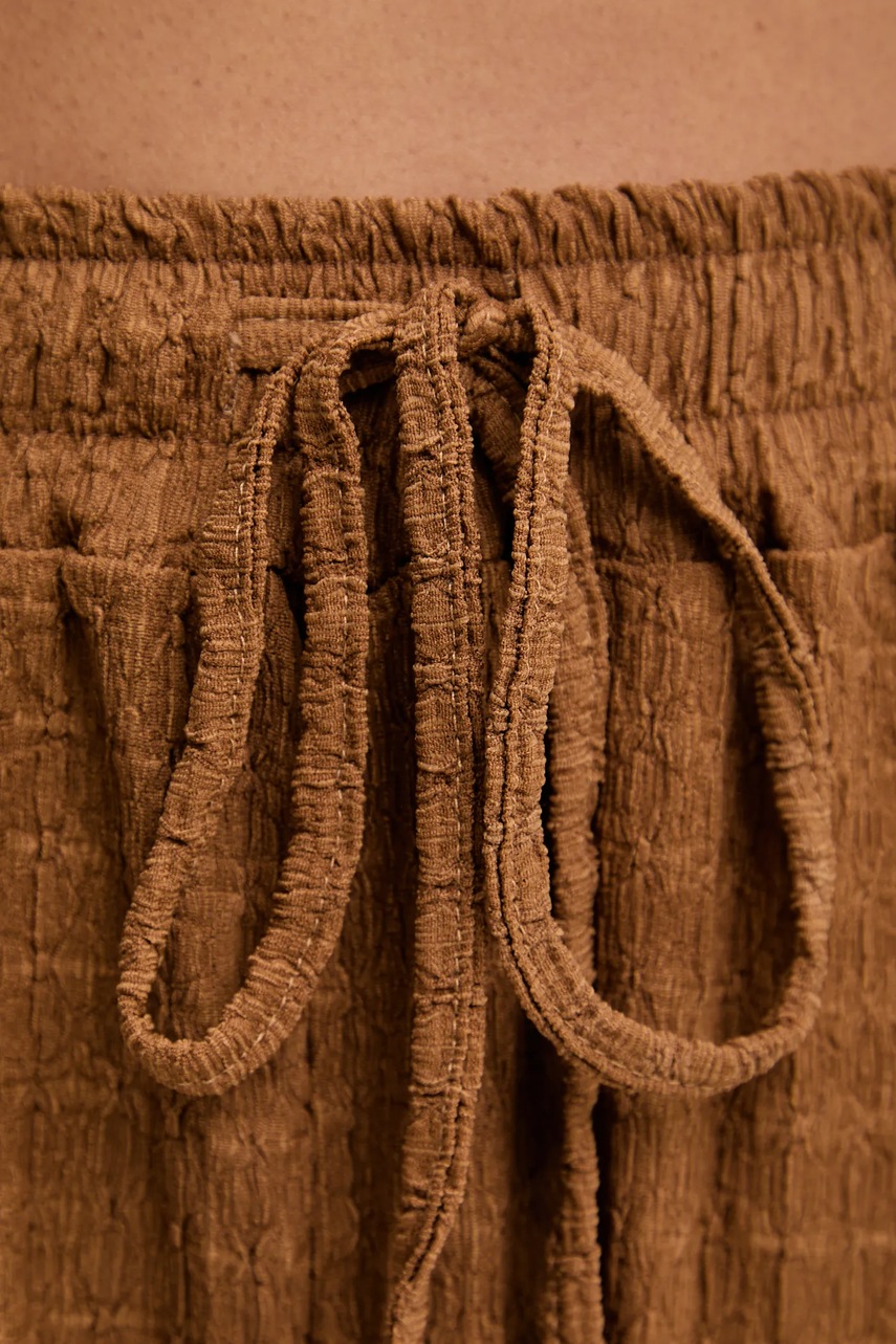 Μπλούζα και παντελόνι Answear.LAB φωτογραφία