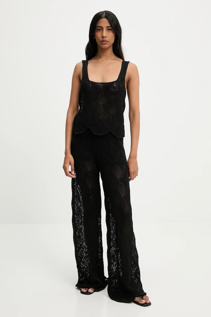 compleu culoarea negru