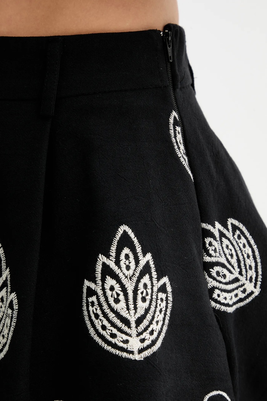 Halenka a šortky Answear.LAB (obrázek 7)