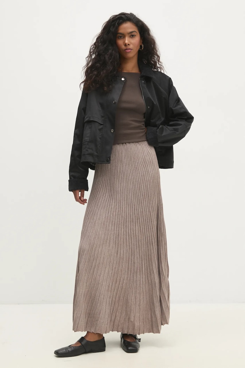 Юбка Answear Lab цвет коричневый maxi расклешённая Юбка Answear Lab цвет коричневый maxi расклешённая