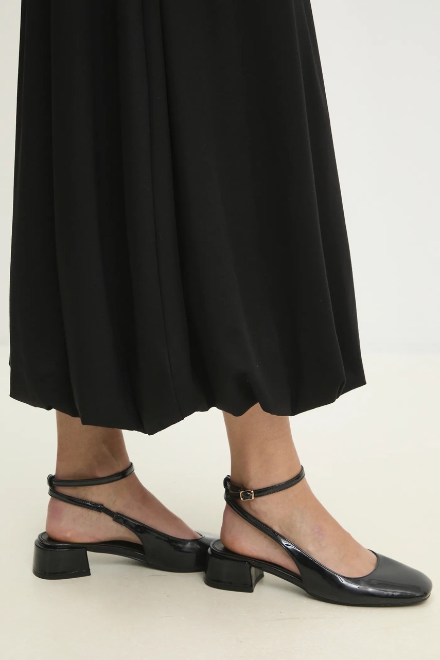 Φούστα Answear.LAB χρώμα: μαύρο φωτογραφία