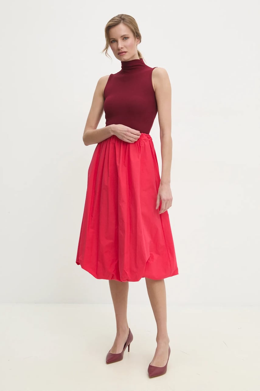 Хлопковая юбка Answear.LAB цвет красный midi расклешённая Хлопковая юбка Answear.LAB цвет красный midi расклешённая