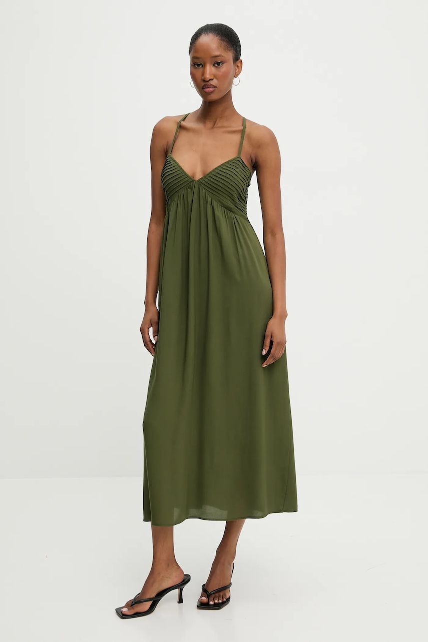 Answear Lab rochie culoarea verde, maxi, evazată Answear Lab rochie culoarea verde, maxi, evazată