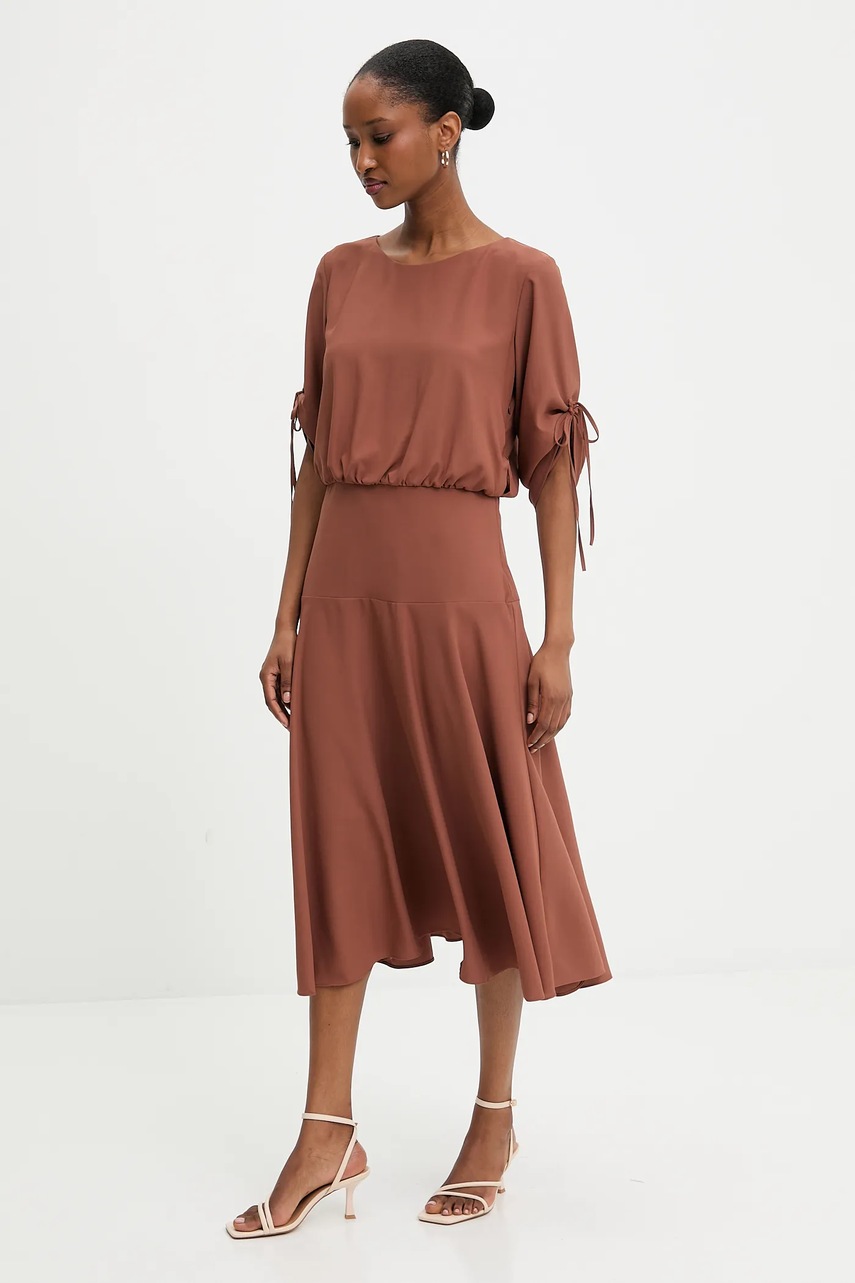 Платье Answear.LAB цвет коричневый midi расклешённая