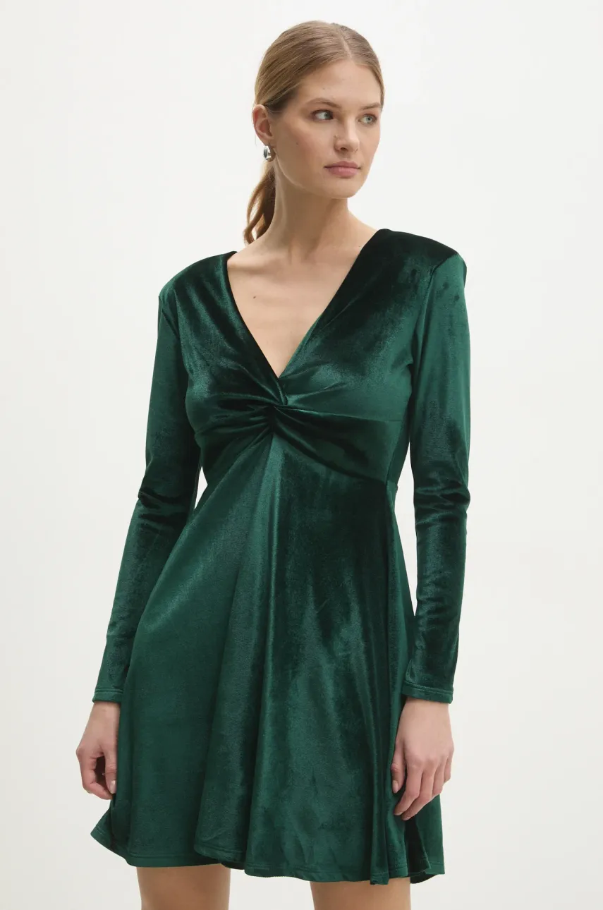 Answear Lab rochie de catifea culoarea verde, mini, evazată