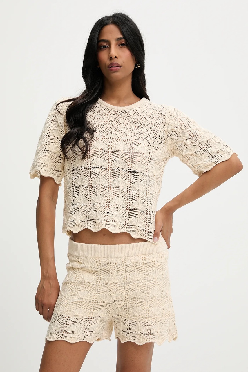 Блузка и хлопковые шорты Answear.LAB цвет бежевый