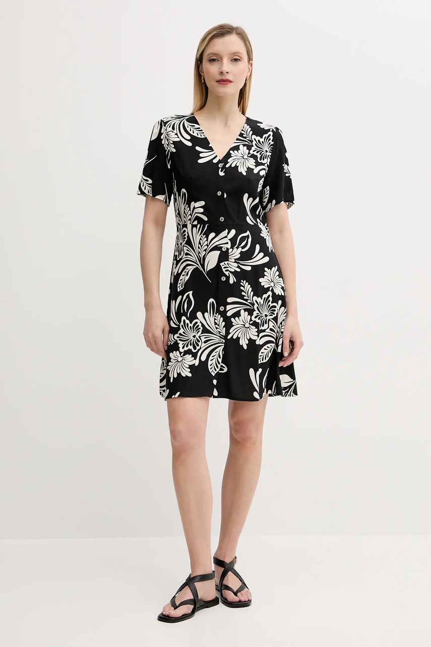 Льняное платье Answear.LAB цвет чёрный mini расклешённая