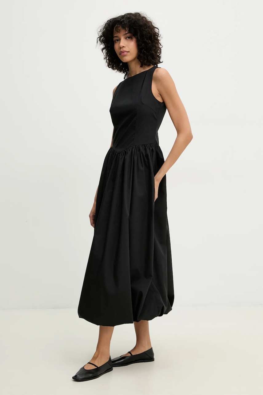 Платье Answear Lab цвет чёрный maxi расклешённая Платье Answear Lab цвет чёрный maxi расклешённая