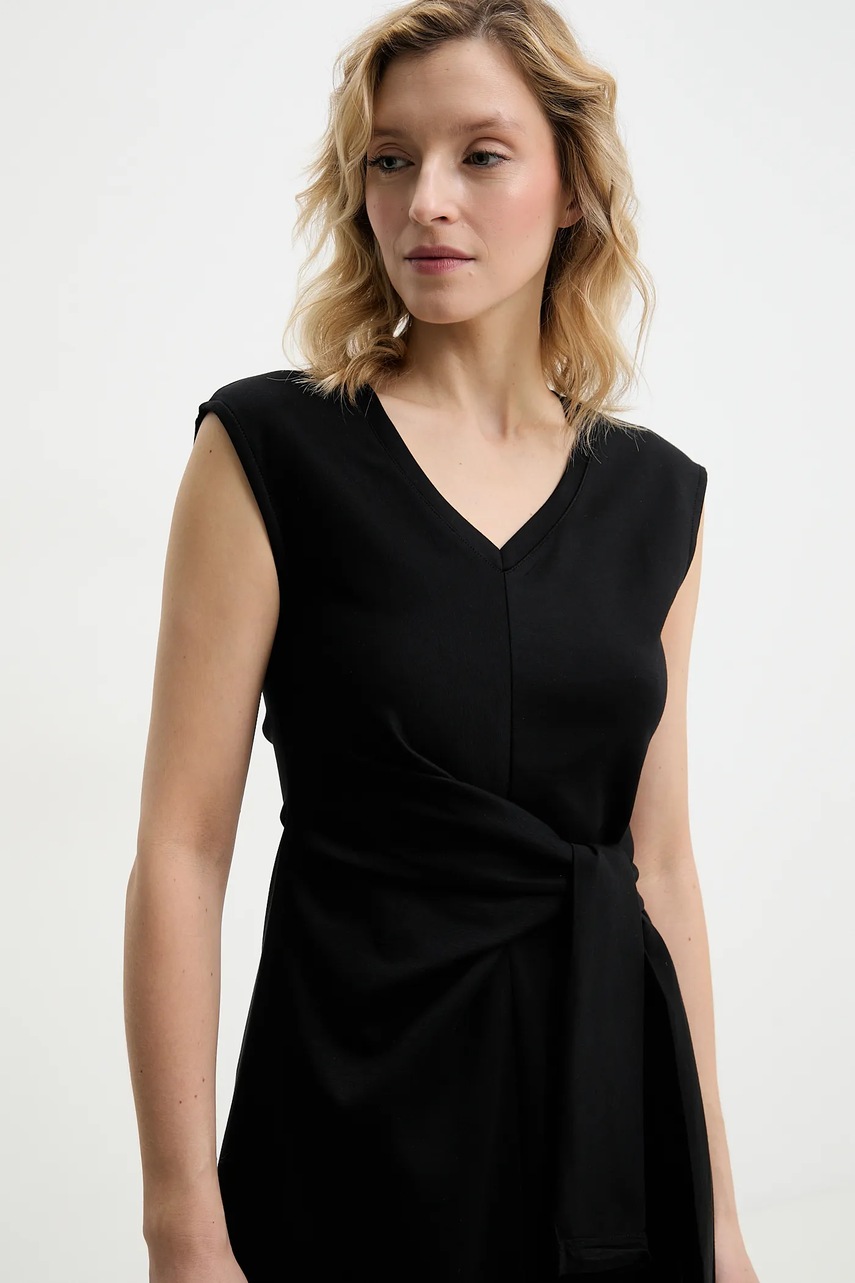 Φόρεμα Answear.LAB χρώμα: μαύρο φωτογραφία