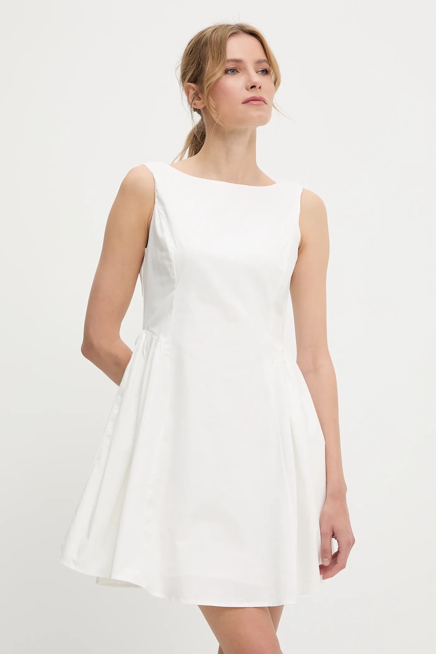 Хлопковое платье Answear.LAB цвет белый mini расклешённая Хлопковое платье Answear.LAB цвет белый mini расклешённая
