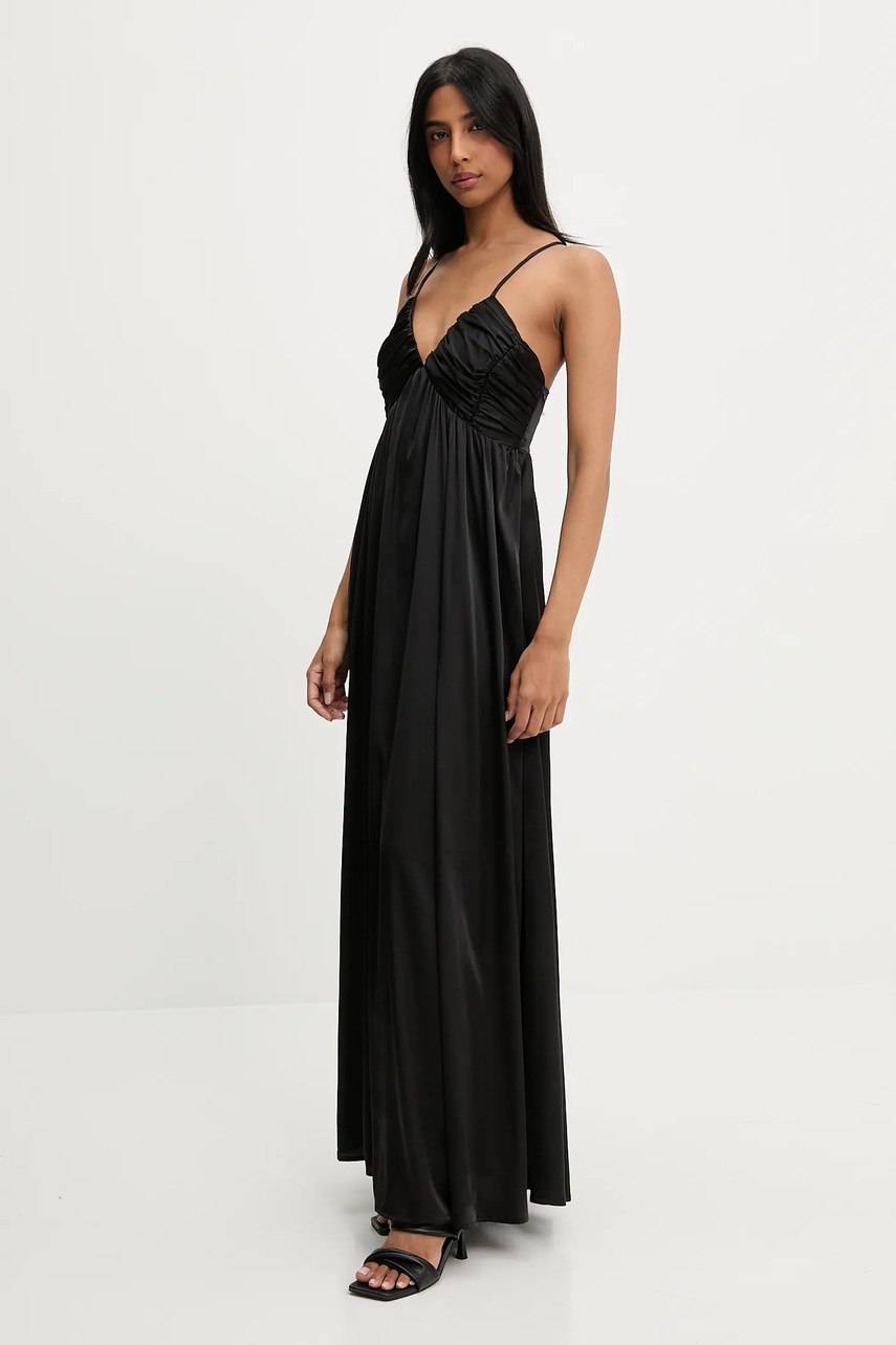 Платье Answear.LAB цвет чёрный maxi расклешённая