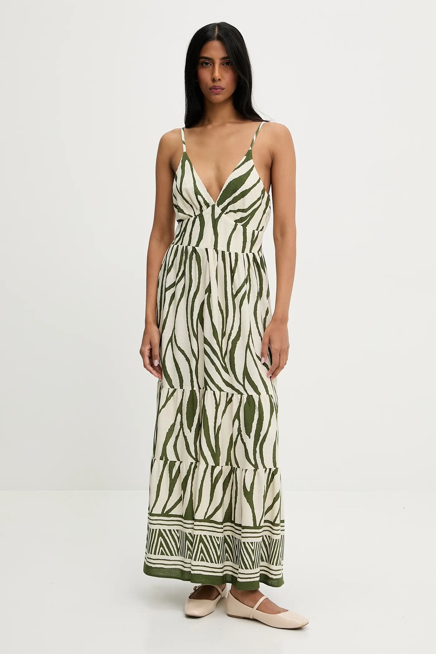 Платье Answear.LAB цвет зелёный maxi расклешённая