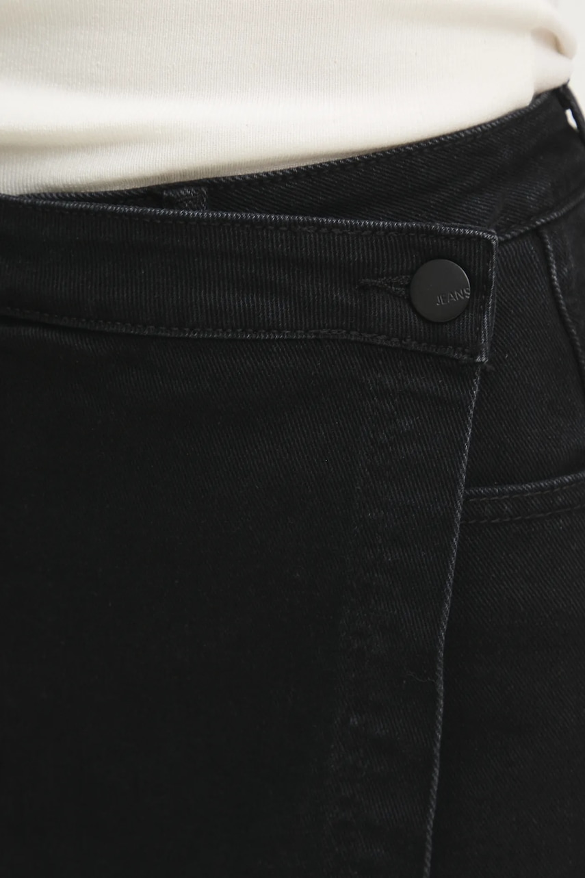 Τζιν σορτς Answear.LAB χρώμα: μαύρο φωτογραφία