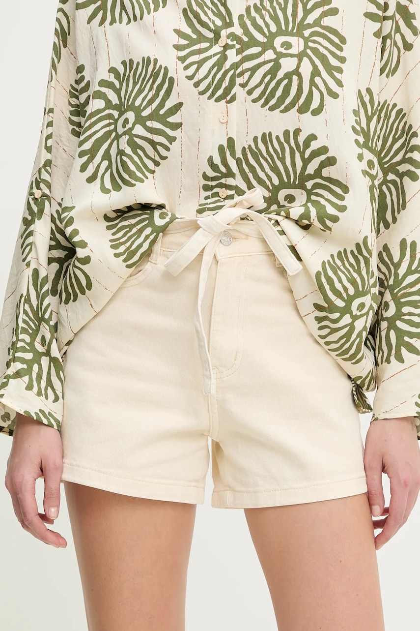 Answear Lab pantaloni scurti jeans femei, culoarea bej, neted, high waist