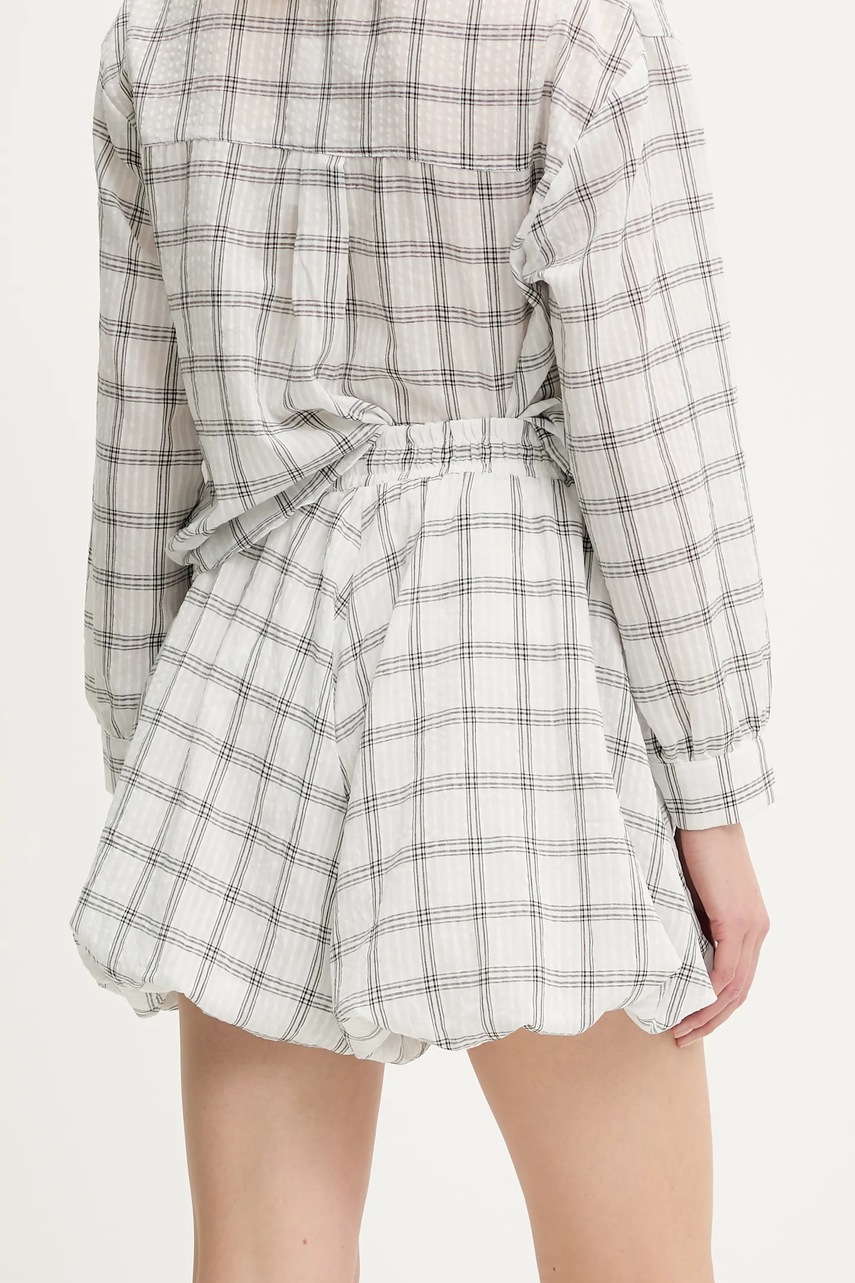 Σορτς Answear.LAB χρώμα: άσπρο φωτογραφία