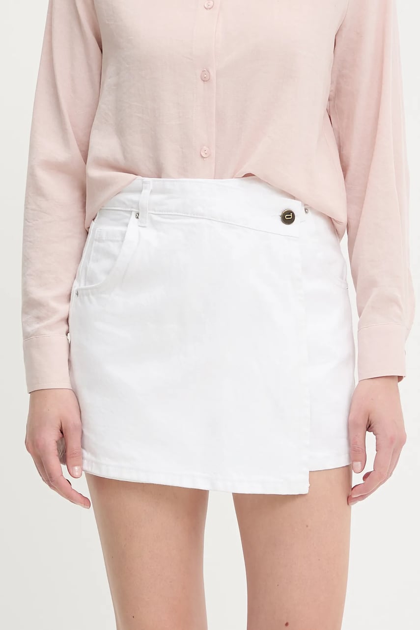 Levně Džínové šortky Answear Lab dámské, bílá barva, high waist