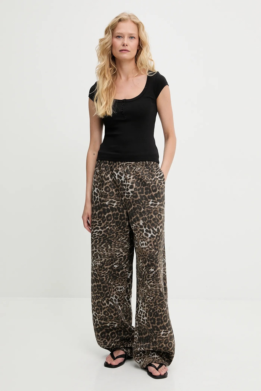 Футболка Answear.LAB цвет чёрный