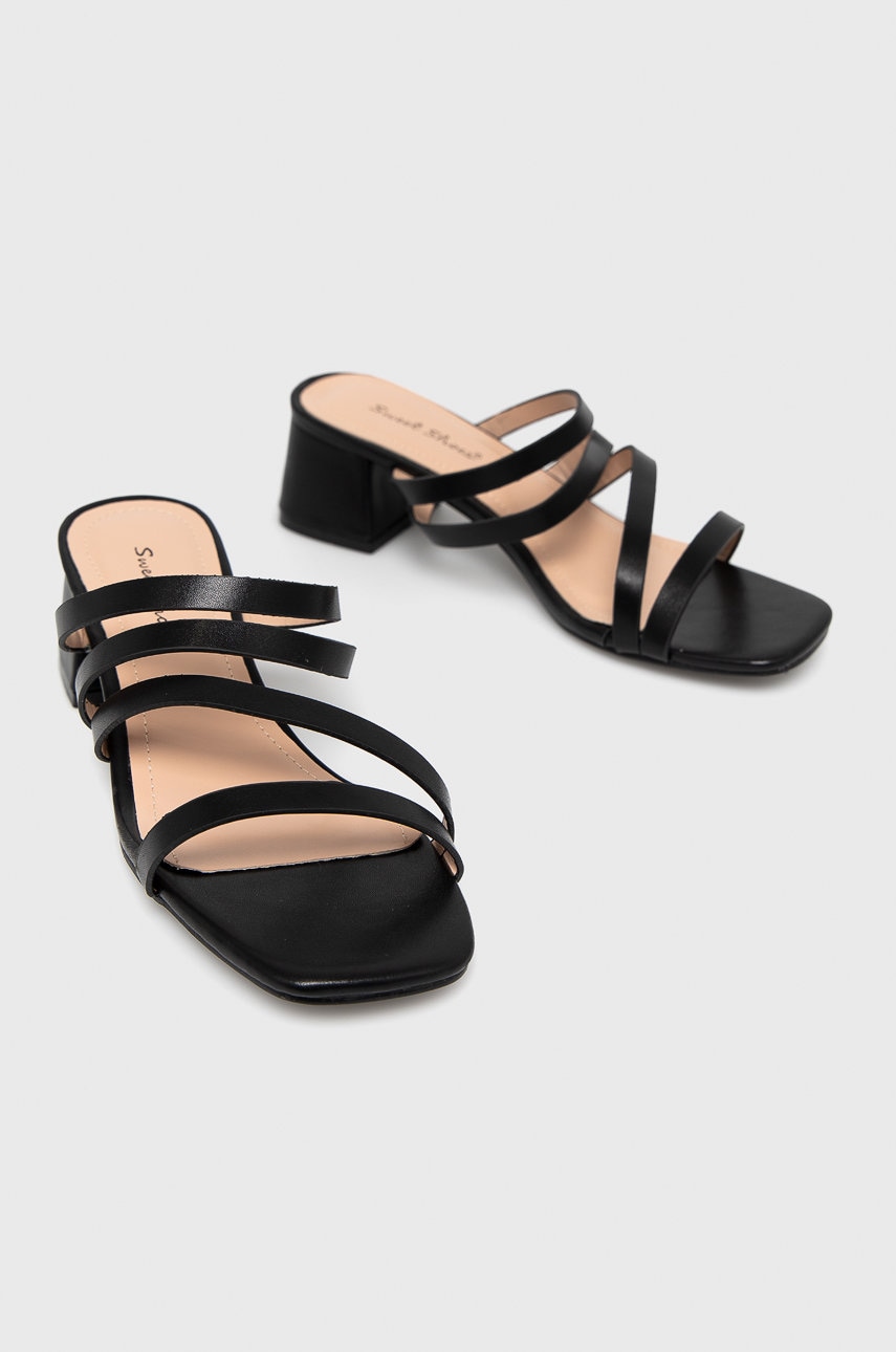 

Шльопанці Answear Lab Sweet Shoes жіночі колір чорний каблук блок