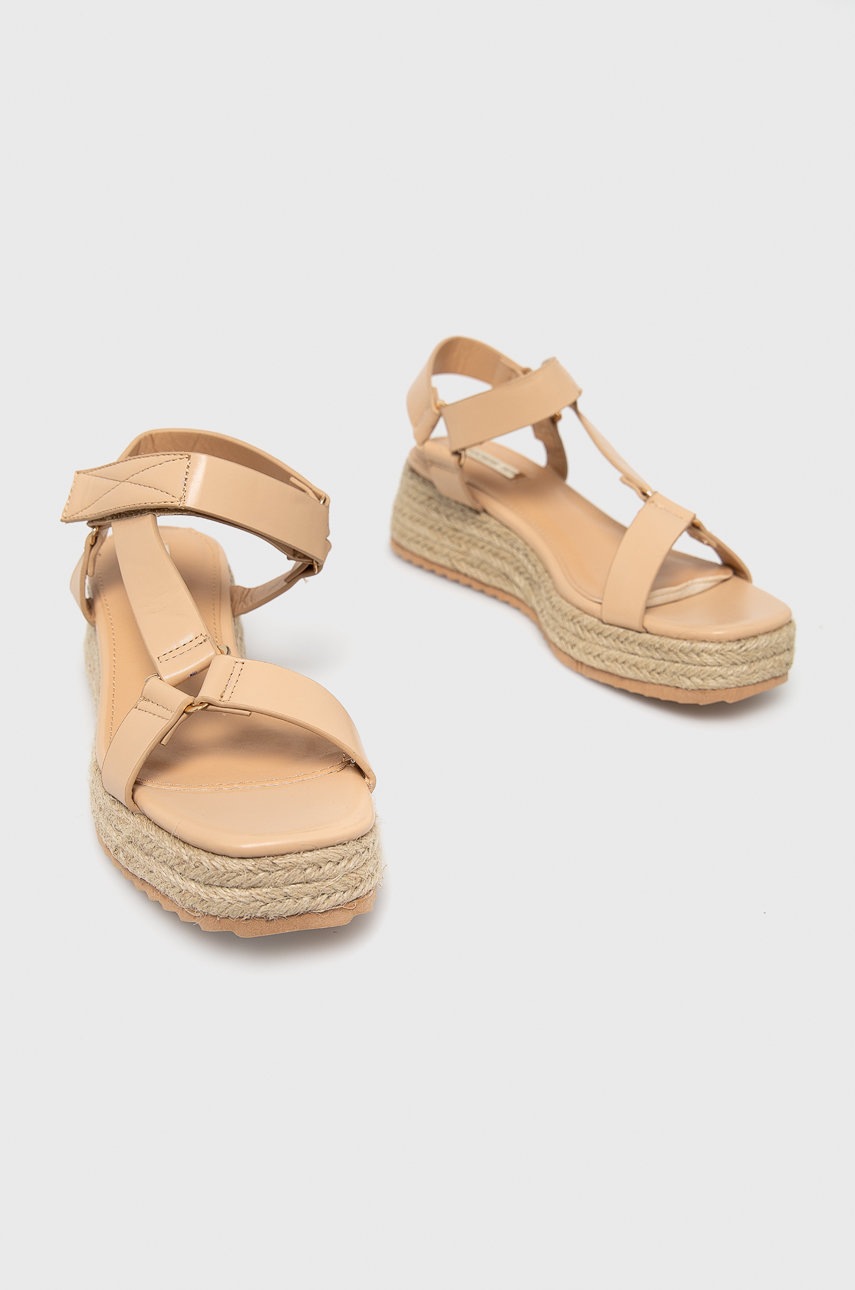 

Сандалии Answear Lab Woman Key женские цвет бежевый на платформе