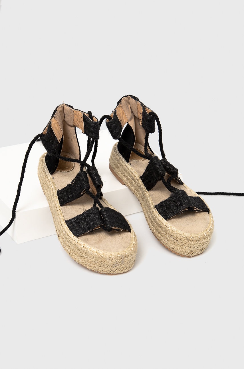 

Сандалі Answear Lab Woman Key колір чорний на платформі