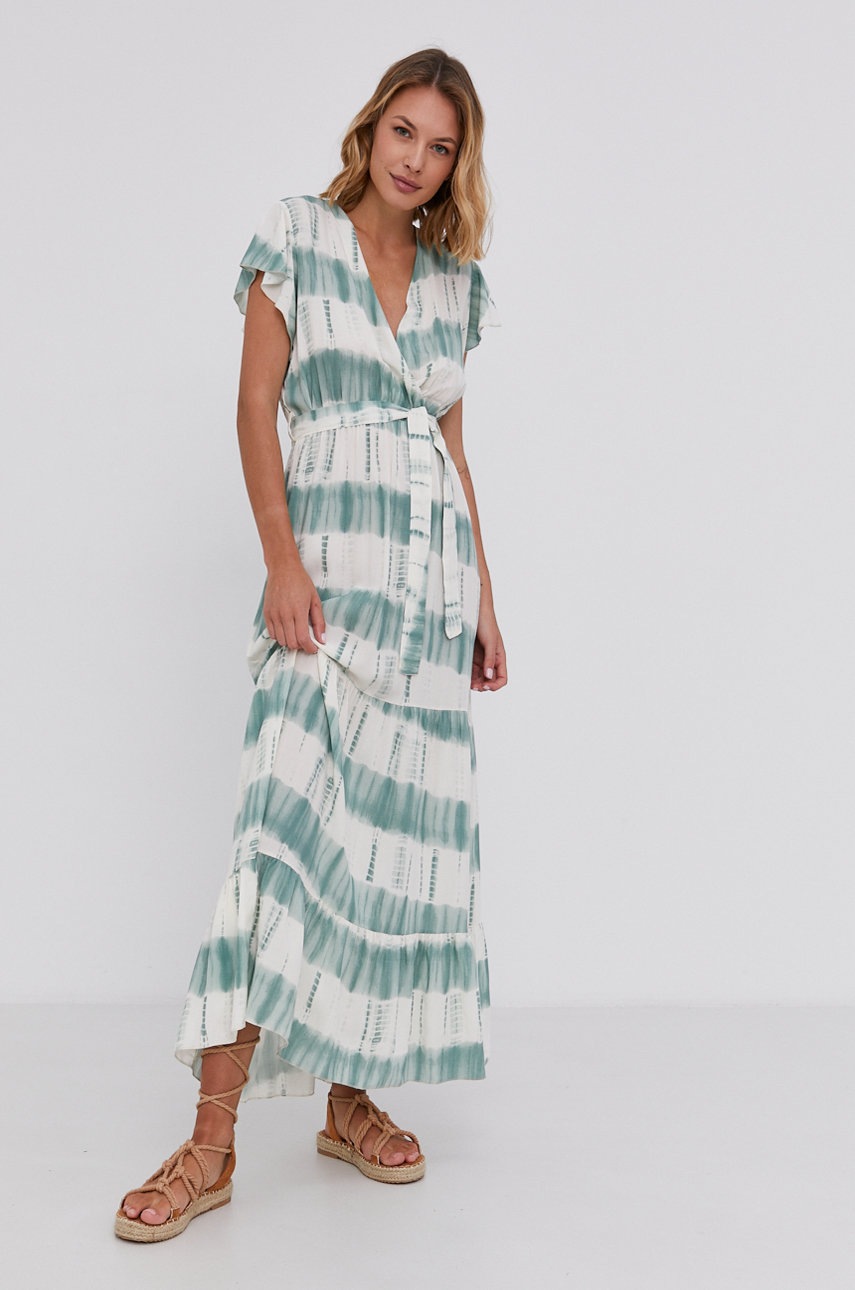 

Платье Answear Lab Tencel Crafted Hand maxi расклешённое