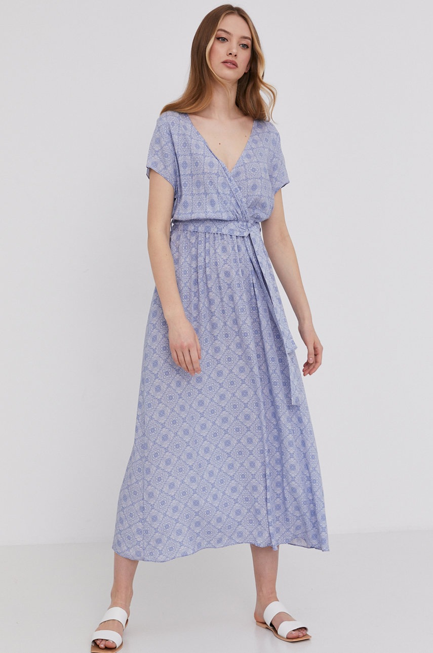 

Платье Answear Lab maxi прямое