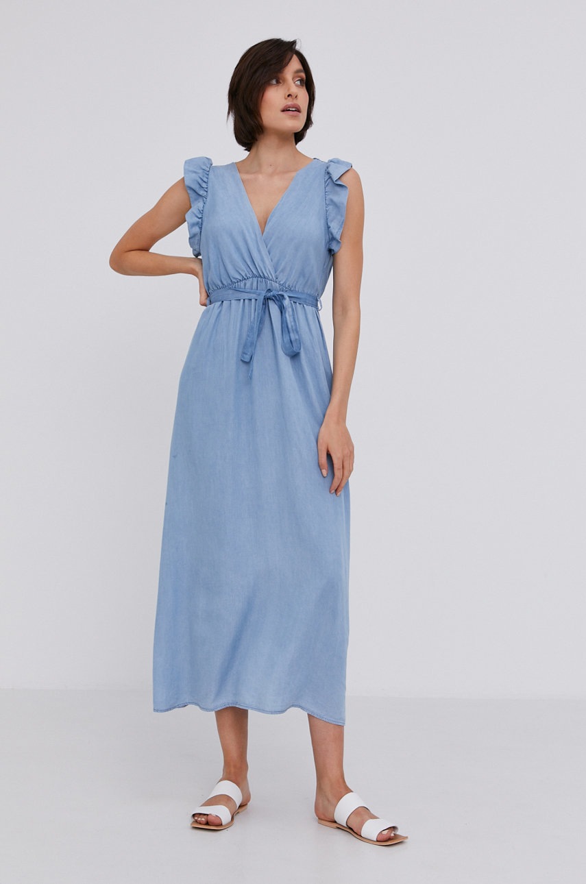 

Платье Answear Lab maxi расклешённое