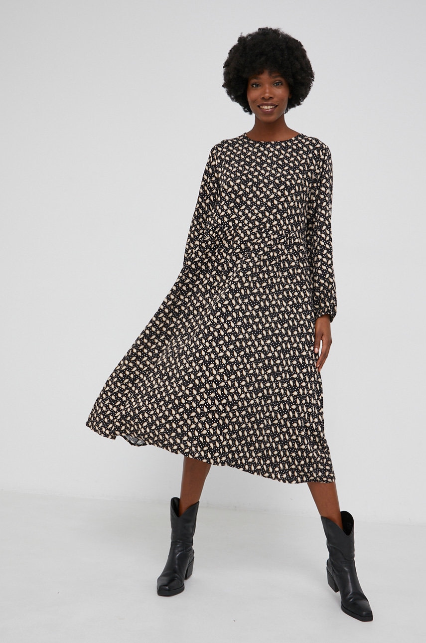 

Платье с шерстью Answear Lab цвет чёрный midi oversize