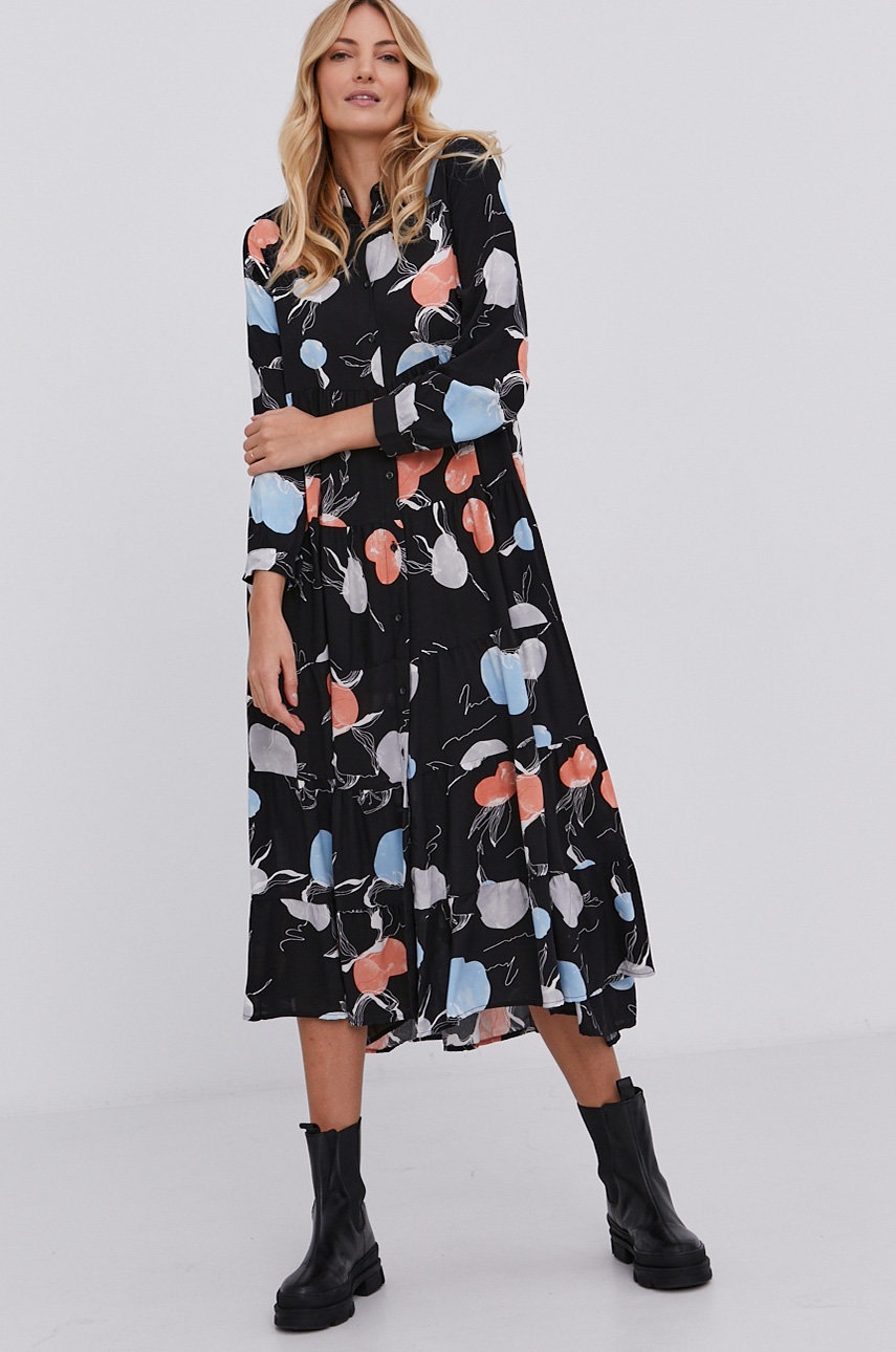

Сукня Answear Lab колір чорний midi oversize