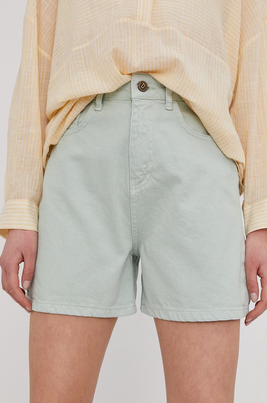 Answear Lab Pantaloni scurți jeans femei, culoarea verde, material neted, high waist 2023 ❤️ Pret Super answear imagine noua 2022