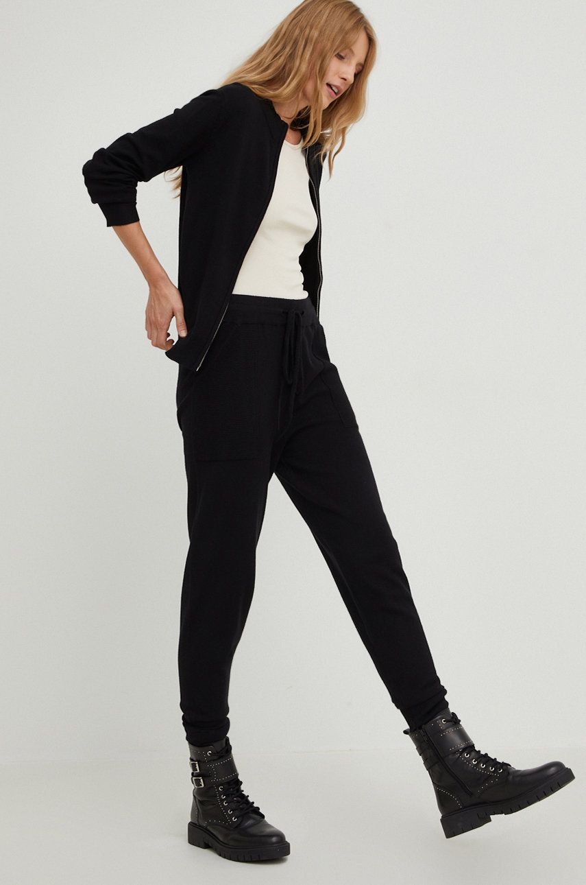 Answear Lab compleu femei, culoarea negru answear imagine noua