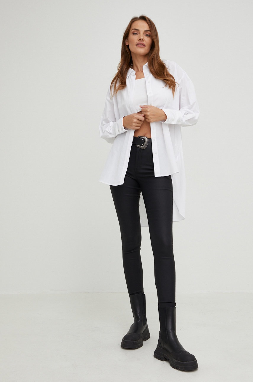 

Хлопковая рубашка Answear Lab женская цвет белый relaxed классический воротник