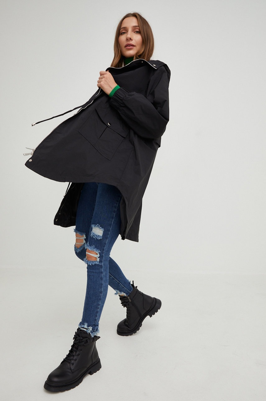 

Парка Answear Lab жіноча колір чорний перехідна oversize