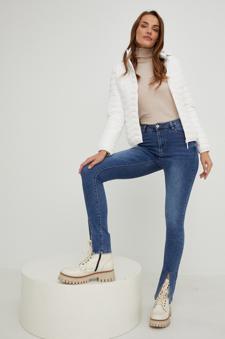 

Яке Answear Lab в бяло с преходна изолация, Бял