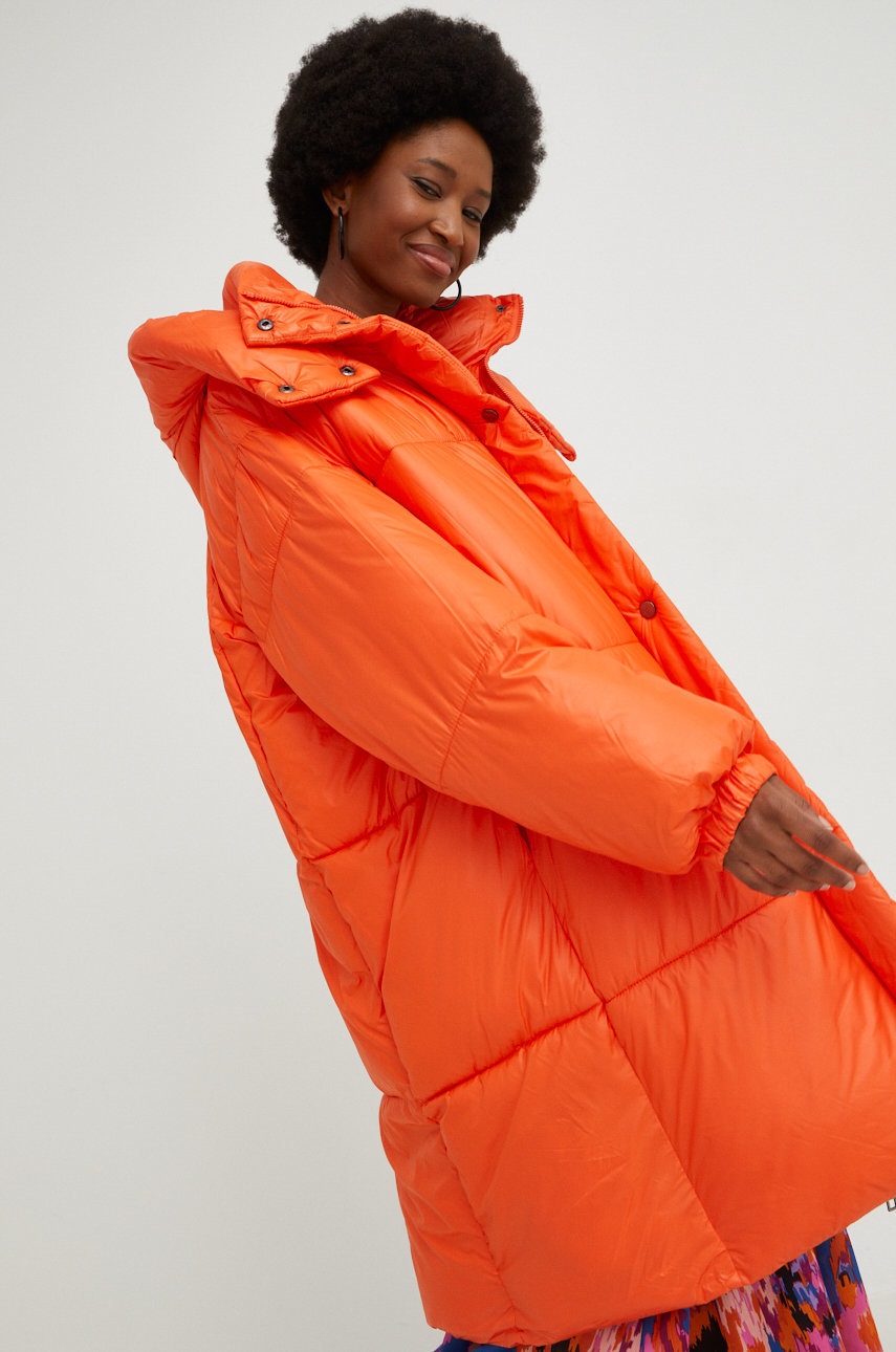

Куртка Answear Lab женская цвет оранжевый зимняя oversize