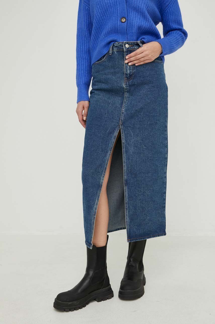 Answear Lab spódnica jeansowa kolor niebieski midi prosta