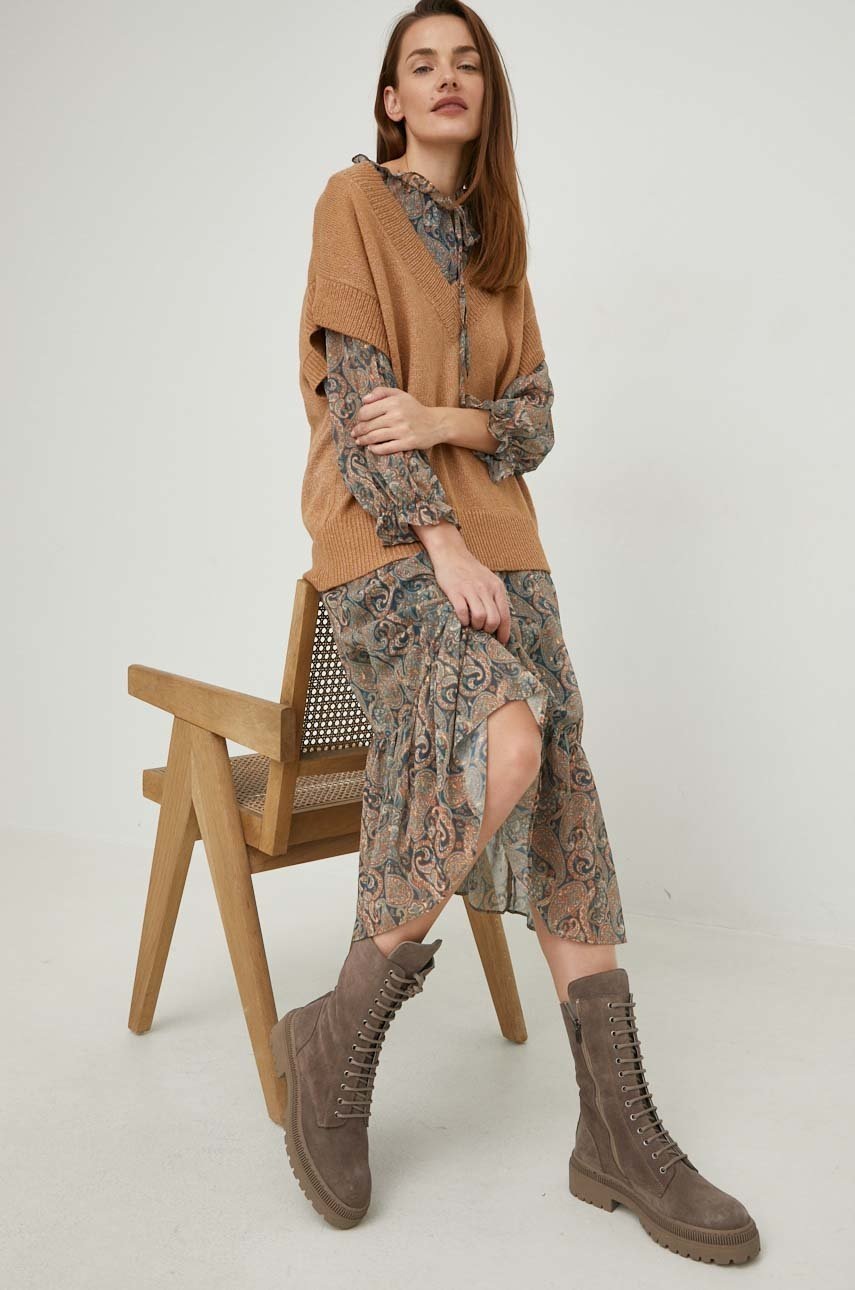 

Платье Answear Lab цвет бежевый maxi oversize