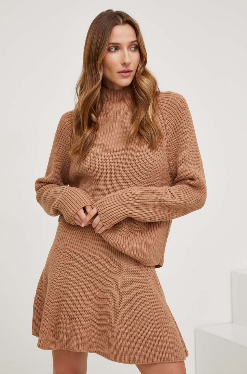Answear Lab set - pulover și fustă culoarea maro