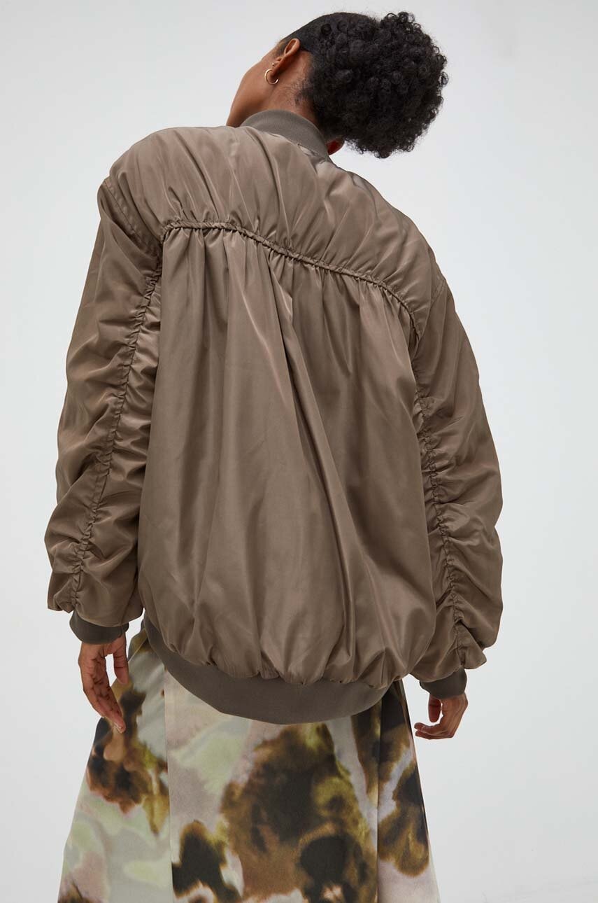 Așteaptă imaginea pentru produs